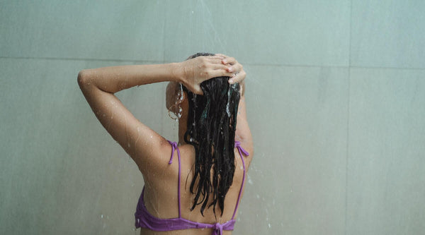 How to wash your hair correctly? Story of an endless dilemma (2022)